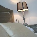 Belle Hotel