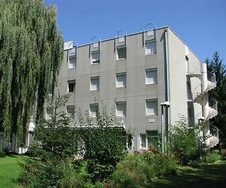 Hotel Belle Clermont-Ferrand